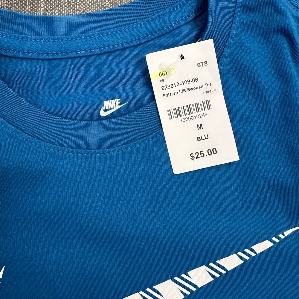 Nike L/S t - Picture 2 of 2